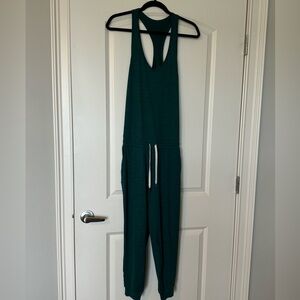 Vuori Lux Jumpsuit XS - Emerald Green